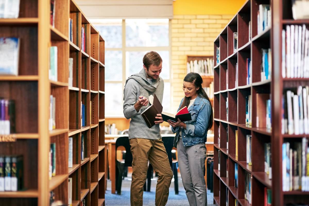 Moderne Bibliotheken in Aachen: Viel mehr als nur Bücher aus